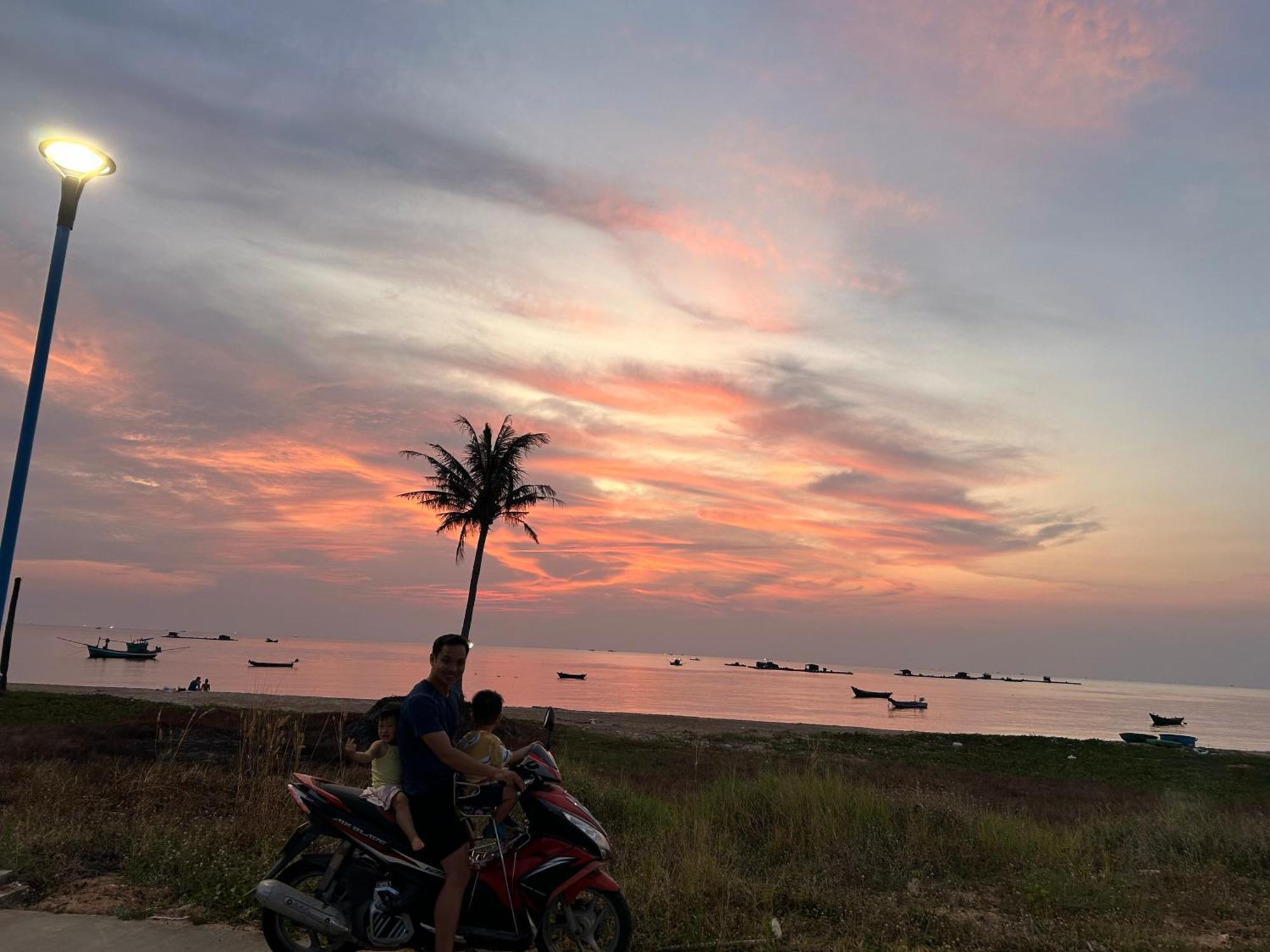 Hana Hotel Sonasea Night Market Phu Quoc Buitenkant foto