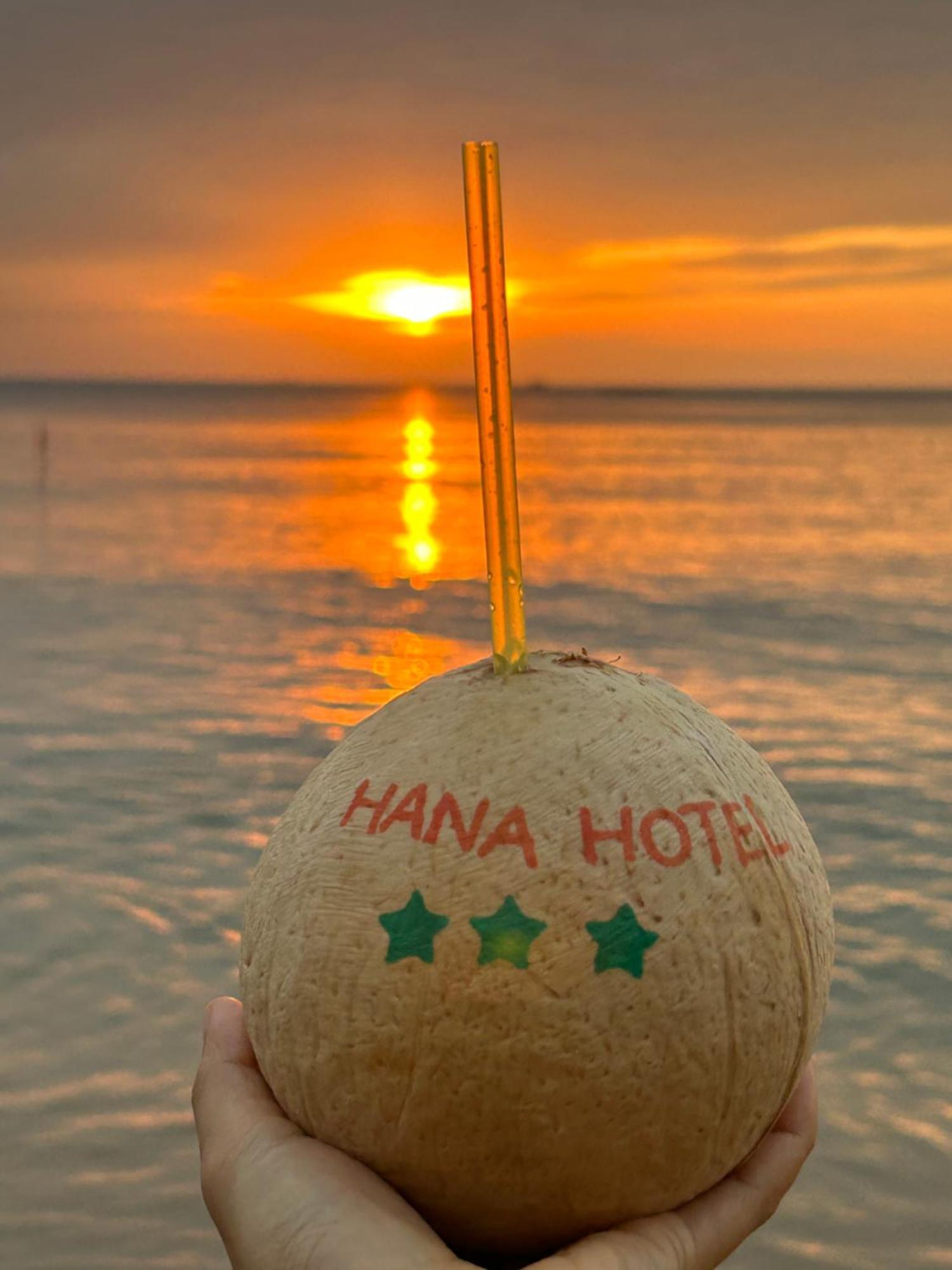 Hana Hotel Sonasea Night Market Phu Quoc Buitenkant foto