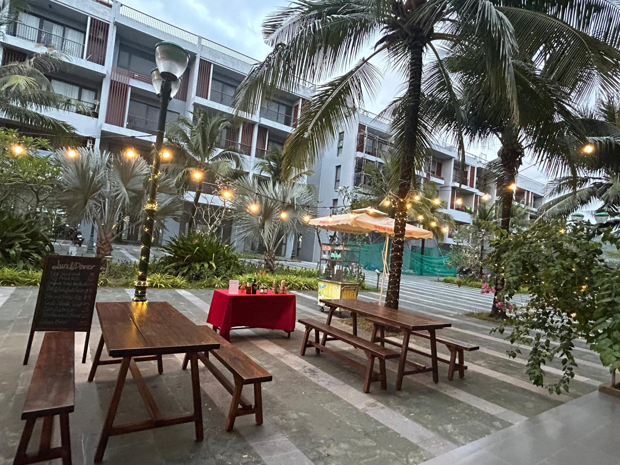 Hana Hotel Sonasea Night Market Phu Quoc Buitenkant foto